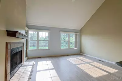 10555 Montgomery Road #35, Montgomery, OH 45242 - Photo 3
