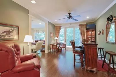 3942 Miami Road #203, Mariemont, OH 45227 - Photo 7