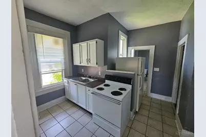 3636 Reading Road, Cincinnati, OH 45229 - Photo 9