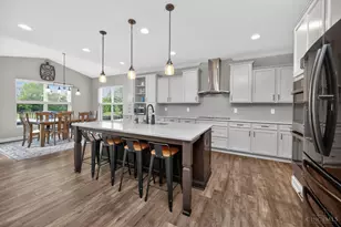8101 Taffy Dr, West Chester, OH 45069 - Photo 11