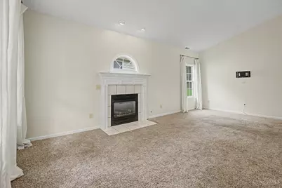 4911 Sir Gregory Way, Middletown, OH 45044 - Photo 3