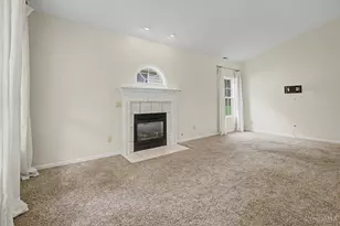 4911 Sir Gregory Way, Middletown, OH 45044 - Photo 3