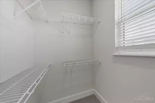 3908 Edwards Rd, Cincinnati, OH 45209 - Photo 33