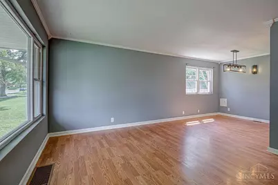 635 Stafford Drive, Hamilton, OH 45013 - Photo 5