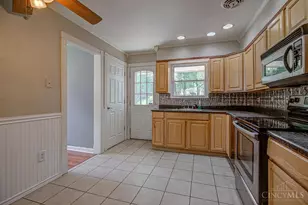 635 Stafford Dr, Hamilton, OH 45013 - Photo 9