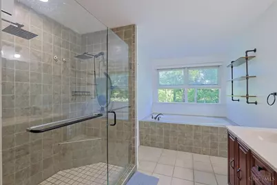 6844 High Meadows Drive, Anderson Township, OH 45230 - Photo 17
