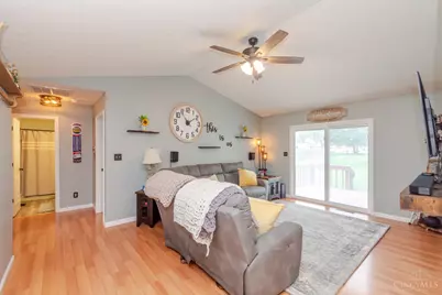 147 Fiord Drive, Lake Lakengren, OH 45320 - Photo 9