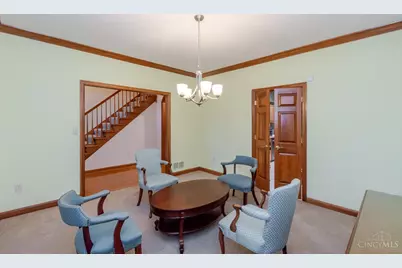 2400 Gatesland Court, Miami Township, OH 45459 - Photo 9