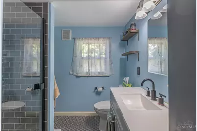 2582 Bonnie Drive, Cincinnati, OH 45230 - Photo 25
