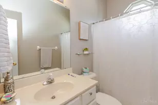 621 Carrick Dr, Washington Twp, OH 45458 - Photo 9
