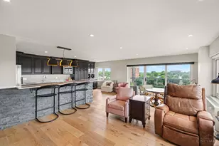 2200 Victory Pkwy, Cincinnati, OH 45206 - Photo 9