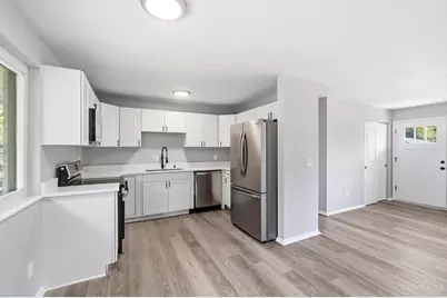 4687 Galaxy Lane, Union Township, OH 45244 - Photo 5