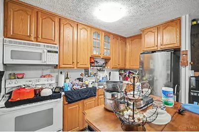 24 Judiann Court, Reading, OH 45215 - Photo 3