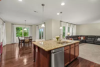 7042 Woodberry Drive, Fairfield Township, OH 45011 - Photo 15