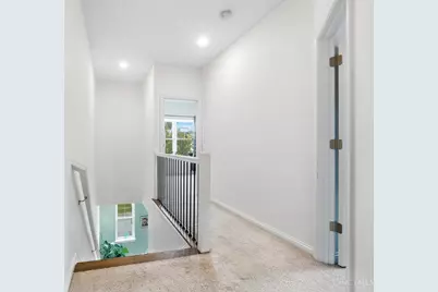 230 Worth Street, Cincinnati, OH 45226 - Photo 29