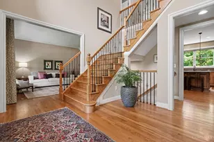 6311 Mercers Pointe Dr, Anderson Township, OH 45244 - Photo 5
