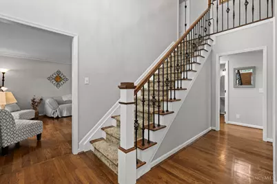 1210 Ascot Drive, Hamilton Township, OH 45039 - Photo 5