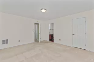 102 Lights Pointe Ct, Ohio Township, OH 45157 - Photo 17