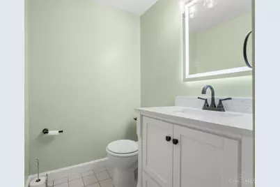2043 Greenpine Drive, Springfield Township, OH 45231 - Photo 29
