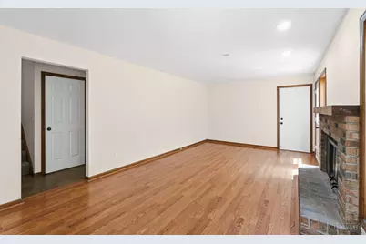 2043 Greenpine Drive, Springfield Township, OH 45231 - Photo 23