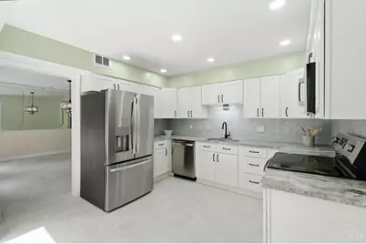 2043 Greenpine Drive, Springfield Township, OH 45231 - Photo 15