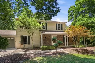 2043 Greenpine Dr, Springfield Township, OH 45231 - Photo 5