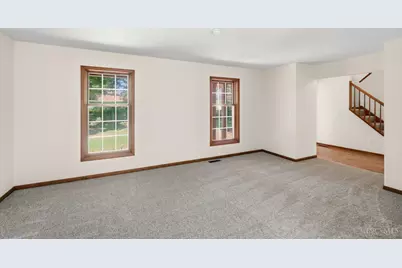 2043 Greenpine Drive, Springfield Township, OH 45231 - Photo 9