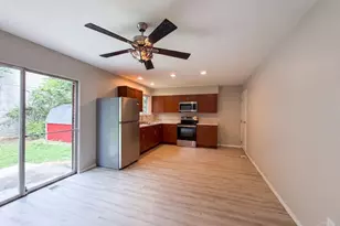12157 Hitchcock Dr, Forest Park, OH 45240 - Photo 7