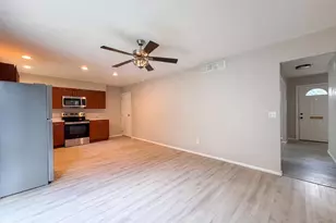 12157 Hitchcock Dr, Forest Park, OH 45240 - Photo 9