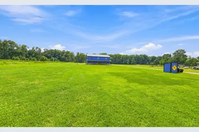 2585 Moler Road, Wayne Township, OH 45122 - Photo 3
