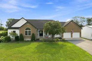 62 Kings Ct, Clark Township, OH 45159 - Photo 3