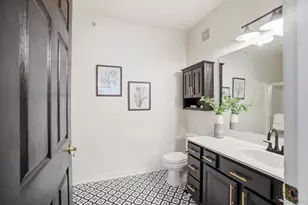 5413 Michelles Oak Ct, Green Township, OH 45248 - Photo 13