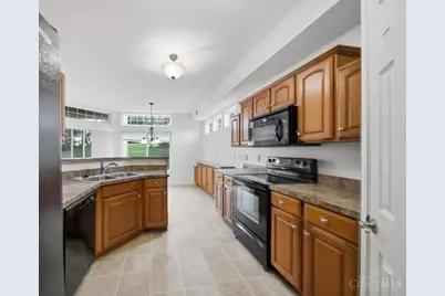 4567 Winners Circle, Batavia Township, OH 45103 - Photo 7
