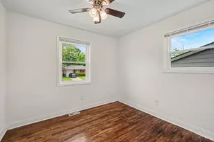 2065 Sevenhills Dr, Springfield Township, OH 45240 - Photo 15