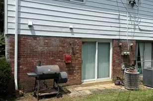 1556 Meredith Dr, Springfield Township, OH 45231 - Photo 11