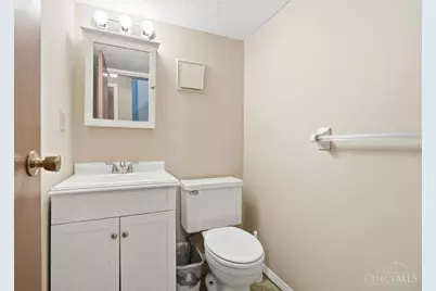 9054 Revere Run, West Chester, OH 45069 - Photo 35