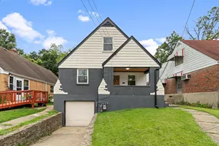 6025 Connecticut Ct, Cincinnati, OH 45224 - Photo 1
