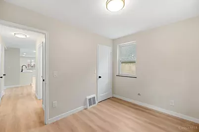 6025 Connecticut Court, Cincinnati, OH 45224 - Photo 17