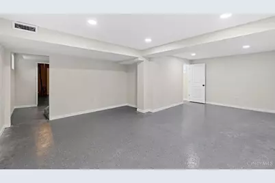 6025 Connecticut Court, Cincinnati, OH 45224 - Photo 27