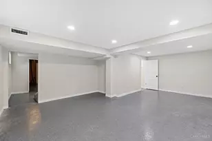 6025 Connecticut Ct, Cincinnati, OH 45224 - Photo 27