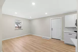 6025 Connecticut Ct, Cincinnati, OH 45224 - Photo 11