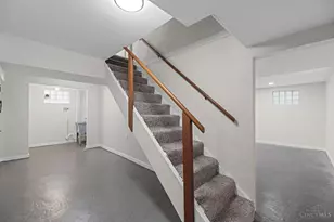 6025 Connecticut Ct, Cincinnati, OH 45224 - Photo 25