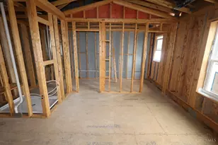 7252 Grandpoint Dr, West Chester, OH 45069 - Photo 9