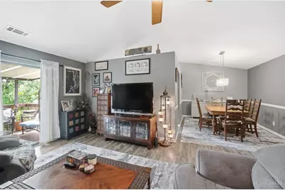 3935 School Section Road #4, Green Township, OH 45211 - Photo 15