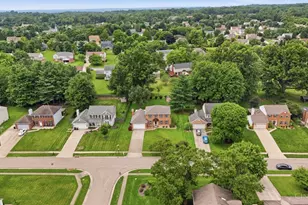 9749 Blackbird Pl, Deerfield Township, OH 45040 - Photo 3