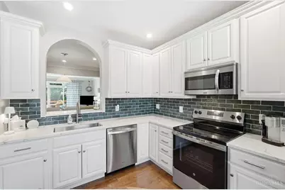 3415 Golden Avenue, Cincinnati, OH 45226 - Photo 15
