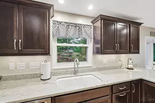 8110 Creek Woods Pl, Deerfield Township, OH 45039 - Photo 17