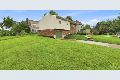 814 Burns Avenue, Wyoming, OH 45215 - Photo 39