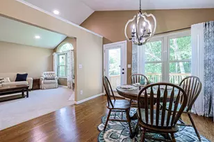 10016 Skyridge Dr, Colerain Township, OH 45252 - Photo 13