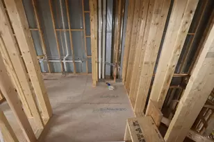 7250 Grandpoint Dr, West Chester, OH 45069 - Photo 11